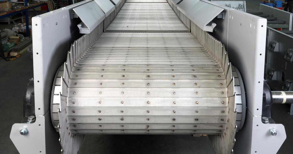 Steel shop belt conveyor